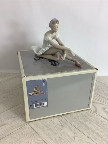 Lladro rose ballet 5919 - ballet,