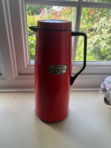 Vintage tall bright red - bright,