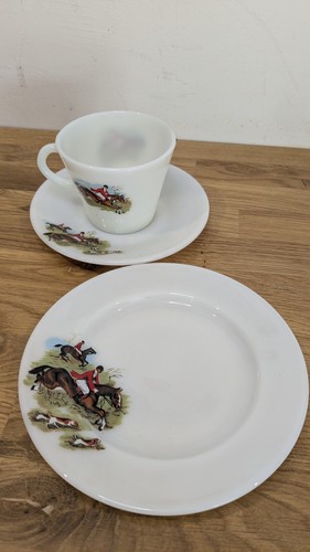 Pyrex jaj tally hunt - jaj,