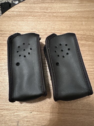 Police radio pouches - ex,