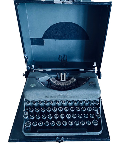 Vintage typewriter imperial - vintage,