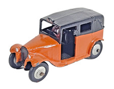 Vintage Dinky Toys 36g Austin Taxi Diecast Model Car With Driver Orange Black.