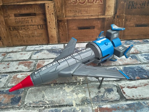 Thunderbirds supersize - thunderbirds,