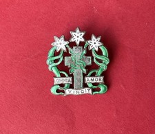 ￼ Vintage Decorative Enamel