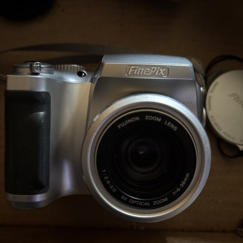 Fujifilm finepix s3000 - fujifilm, digital