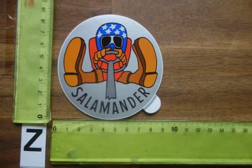 Old sticker fashion shoes