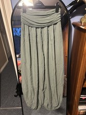 Ladies Green Cuffed