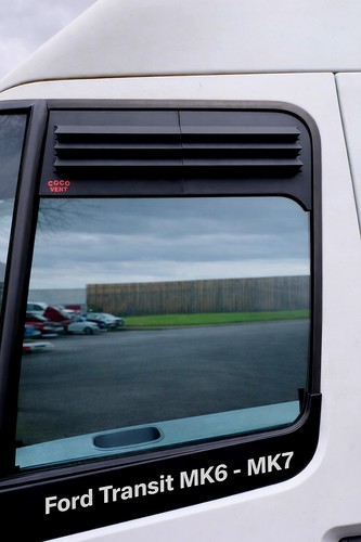 Ford transit mk6 - mk7, window