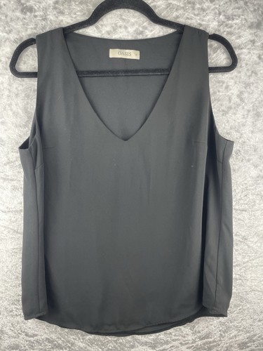 Oasis size black neck - 14,