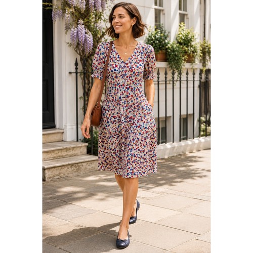 Boden ditsy riviera blue - ditsy,