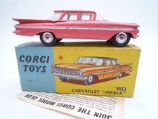 VINTAGE CORGI TOYS 220 CHEVROLET IMPALA IN ORIGINAL BOX 1960-65 CLEAN