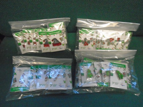 Age christmas enamel - christmas, pin