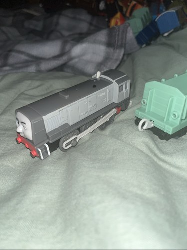 Trackmaster dennis 2009 - dennis,