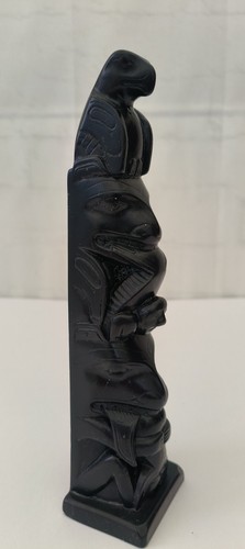 Canadian boma totem pole black - boma,