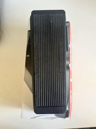 Dunlop cry baby wah - cry, pedal
