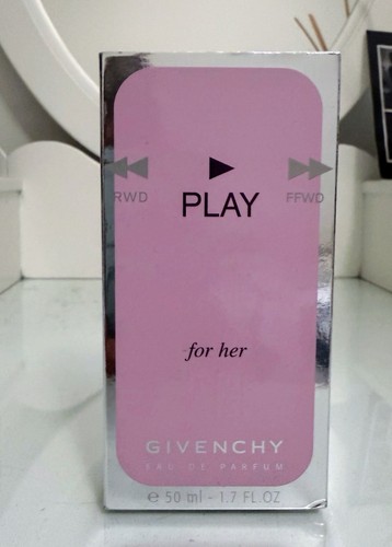 Givenchy play for her edp - for,