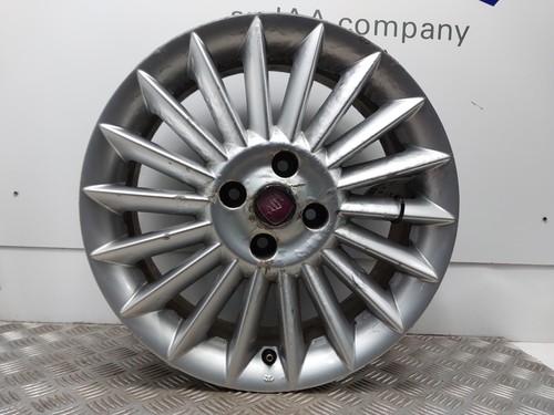 Alloy wheel fiat grande - wheel,