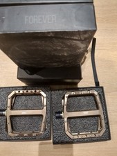 Sensus Crue Flat Pedals Ti Axles