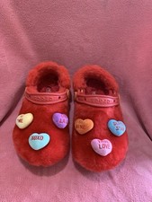 Crocs x Sweethearts Classic