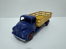 DINKY TOYS 417 LAYLAND COMET STAKE BODIED BLUE / YELLOW RESTORED