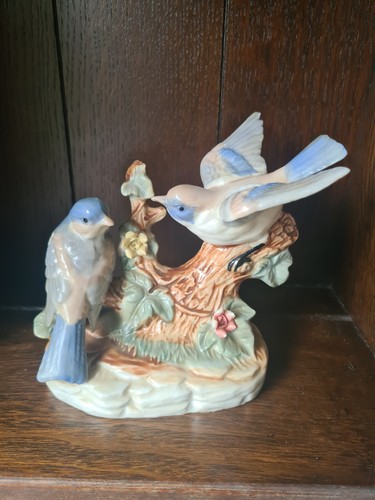 Birds ceramic statue - ceramic,