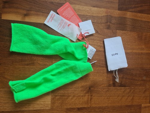 Pure cashmere wrist warmers - pure,