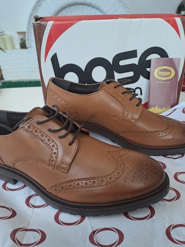Base london bill - waxy, tan