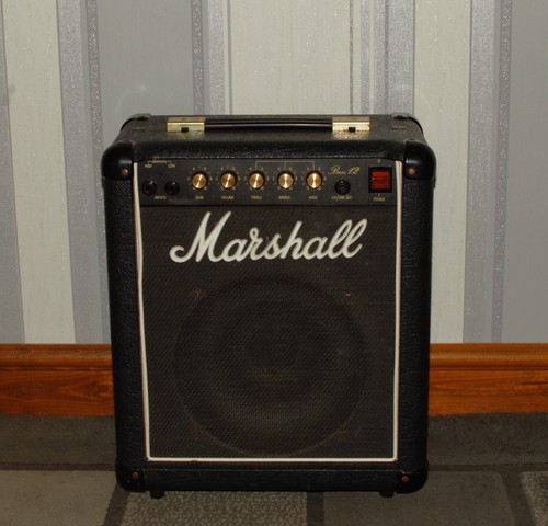 Marshall bass - marshall, bass/guitar