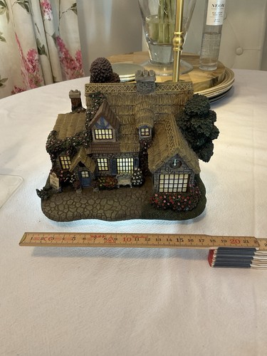 Hawthorn village collection - village,