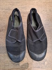 Clark's Black Doodles, Gym/PE
