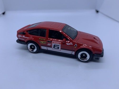 Hot wheels alfa romeo - wheels, gtv6