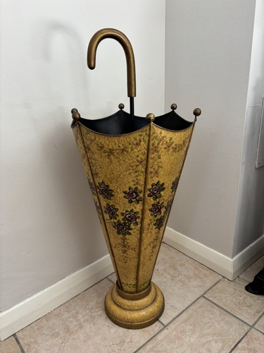 Vintage metal toleware - metal,