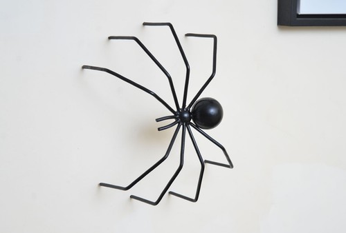 Large metal spider - large,