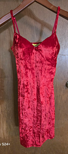 Red velvet stretch - co-ed,