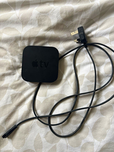 Apple black streaming - black,