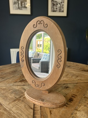 Vintage retro pine - retro,