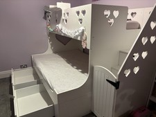 White wooden Bunk Bed (Triple sleeper) with side steps and gate 