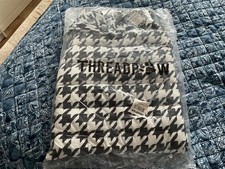 threadpaw dog puffer coat dog
