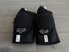 Fox Launch Pro Knee Pads Size