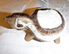 VINTAGE BEAUTIFUL LITTLE TORTOISE MADE FROM BOVINE HAIR & HIDE 13/8"H & 2 7/8"L