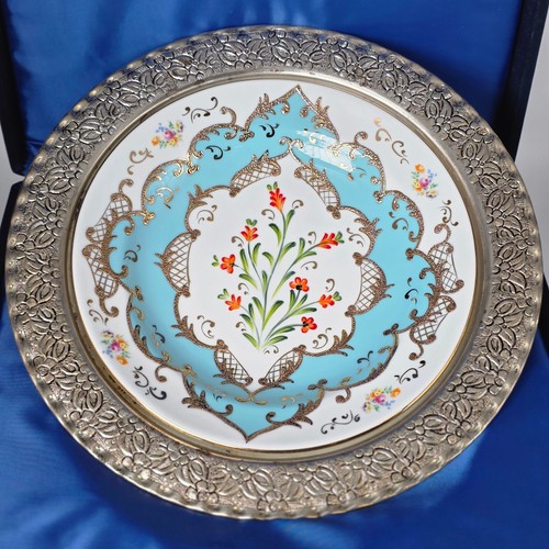 Wall plate decorative plate