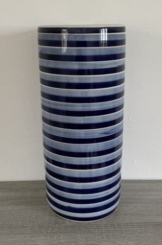 Blue white horizontal - white,