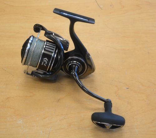 Daiwa 4000d spinning - bg,
