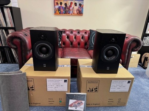 Atc scm19 bookshelf speakers - atc,