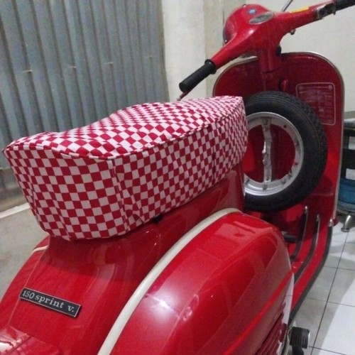 Ves red chess custom seat - pa,