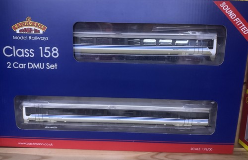 Bachmann 517ds class 158 - class,
