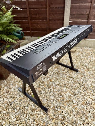 Yamaha sy99 synthesizer - synthesizer,