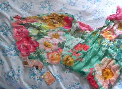 Bnwt powder 100 pure linen - ,