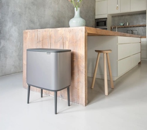 Brabantia touch bin with2 - bo,