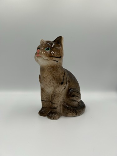 Vintage kitsch ceramic cat - vintage,